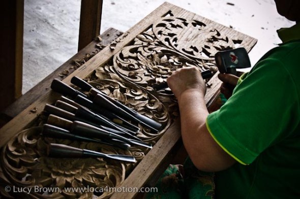 Carving flowers in teak, wood carving, Chiang Mai, Thailand